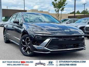 2025 Hyundai Sonata SEL Car FWD 4 Door Automatic I4 Engine
