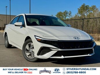 2025 Hyundai Elantra SE Automatic (CVT) 4 Door Car I4 Engine