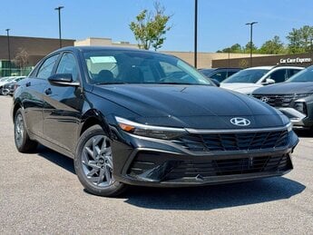 2025 Hyundai Elantra Hybrid Blue Car FWD 4 Door I4 Engine Automatic