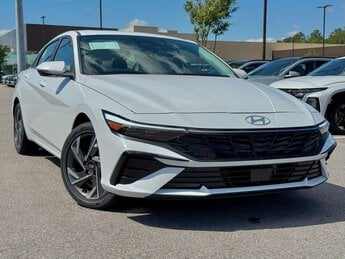 2025 Hyundai Elantra Hybrid Limited Car Automatic FWD 4 Door I4 Engine