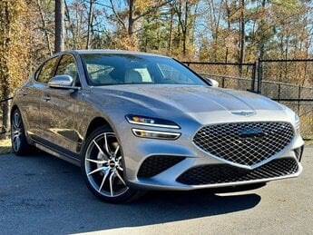 2025 Savile Silver Genesis G70 2.5T Car 4 Door I4 Engine RWD Automatic