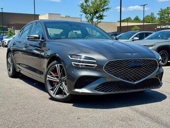 2025 Makalu Gray Genesis G70 2.5T RWD I4 Engine Automatic 4 Door Car