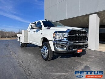 2024 Bright White Clearcoat Ram 5500HD Tradesman 4X4 4 Door Truck Straight 6 Turbocharged Diesel Engine