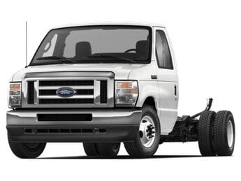 2026 Oxford White Ford E-450 Cutaway Base V-8 cyl Engine Specialty Vehicle Cutaway Automatic