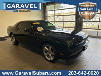 2009 Brilliant Black Crystal PC/Light Graystone PC Dodge Challenger R/T RWD 2 Door HEMI 5.7L V8 VVT Engine