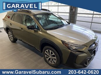 2025 Autumn Green Metallic Subaru Outback Premium 4 Door Automatic (CVT) AWD 2.5L 4-Cylinder DOHC 16V Engine SUV