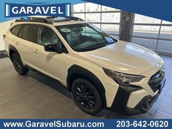 2025 Crystal White Pearl Subaru Outback Onyx Edition Automatic AWD H-4 cyl Engine