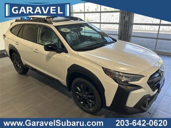 2025 Crystal White Pearl Subaru Outback Onyx Edition Automatic AWD H-4 cyl Engine