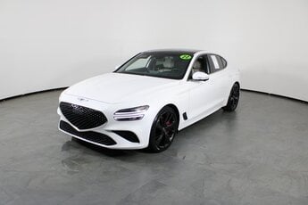 2022 Alta White Genesis G70 3.3T 4 Door Sedan Automatic RWD V6 Engine