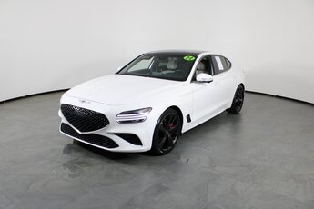 2022 Alta White Genesis G70 3.3T 4 Door Sedan Automatic RWD V6 Engine